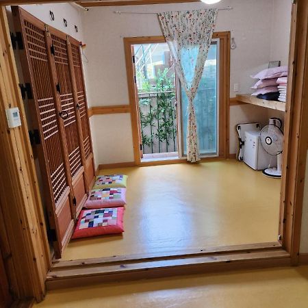 Beautiful House Hotel Jeonju Ngoại thất bức ảnh