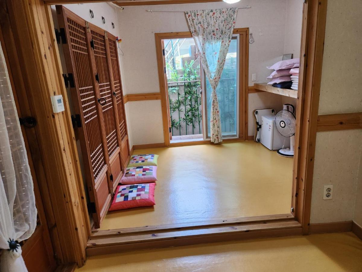 Beautiful House Hotel Jeonju Ngoại thất bức ảnh