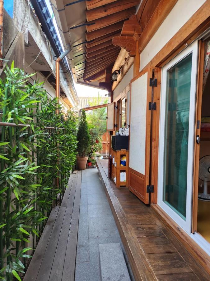 Beautiful House Hotel Jeonju Ngoại thất bức ảnh