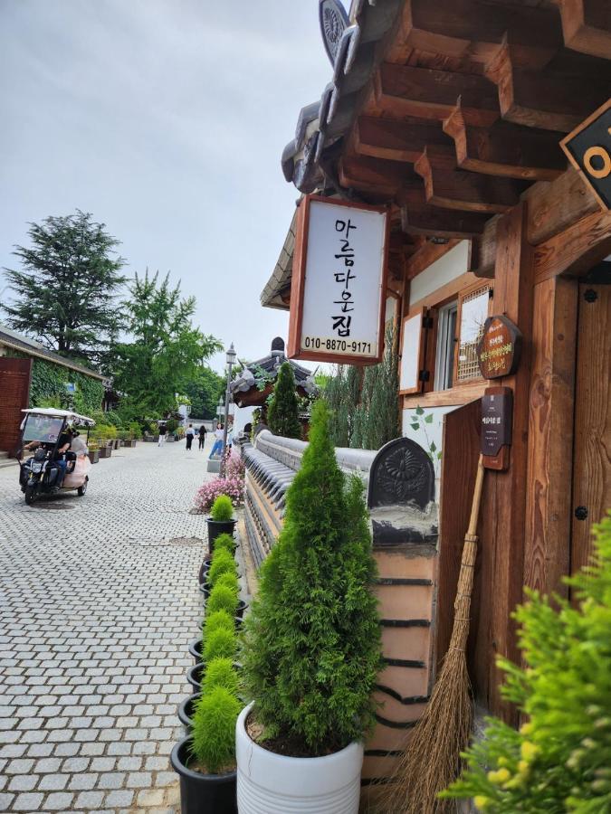 Beautiful House Hotel Jeonju Ngoại thất bức ảnh