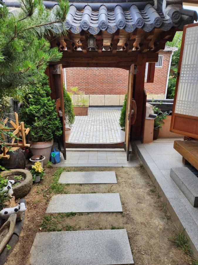 Beautiful House Hotel Jeonju Ngoại thất bức ảnh