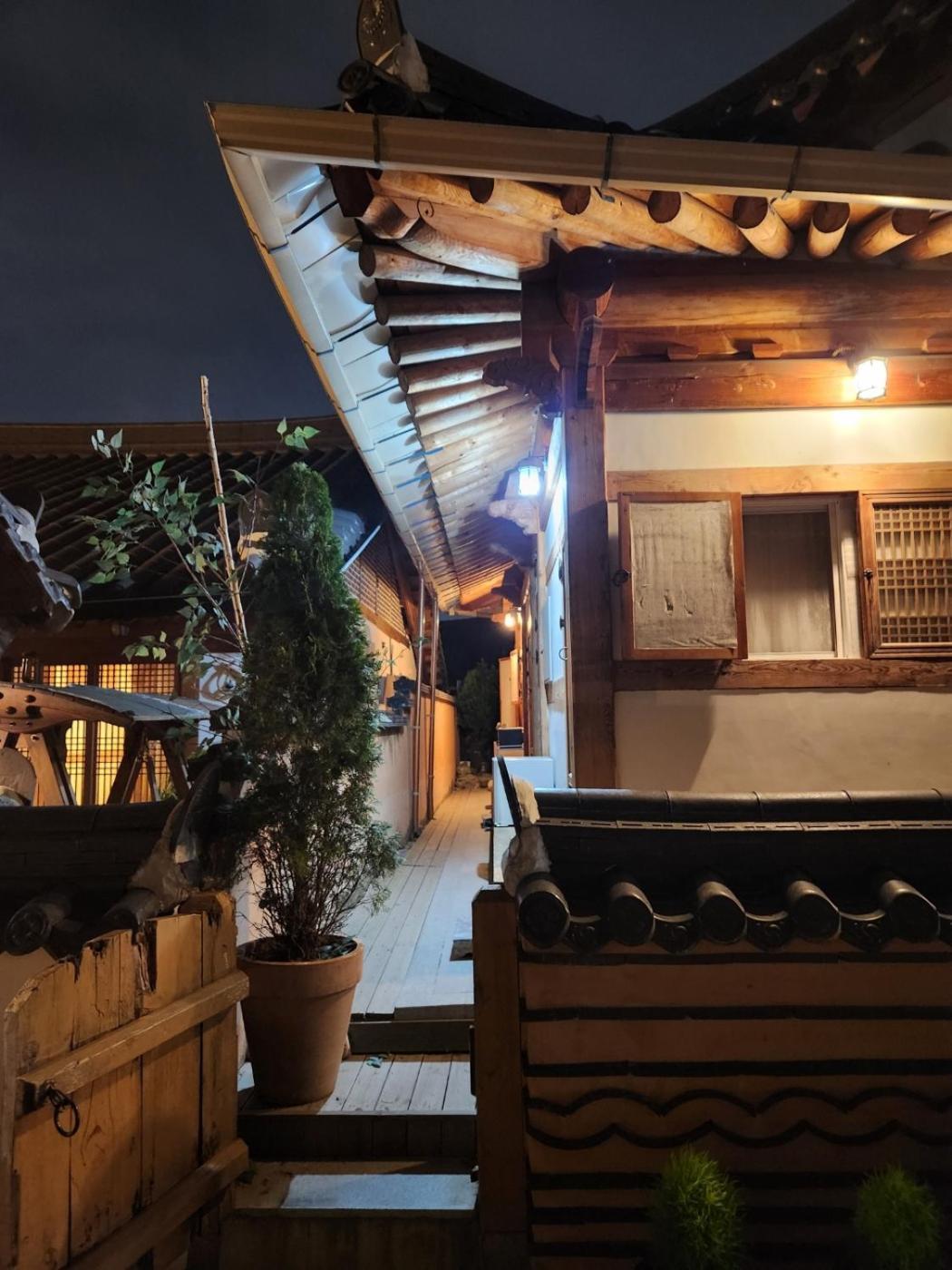 Beautiful House Hotel Jeonju Ngoại thất bức ảnh
