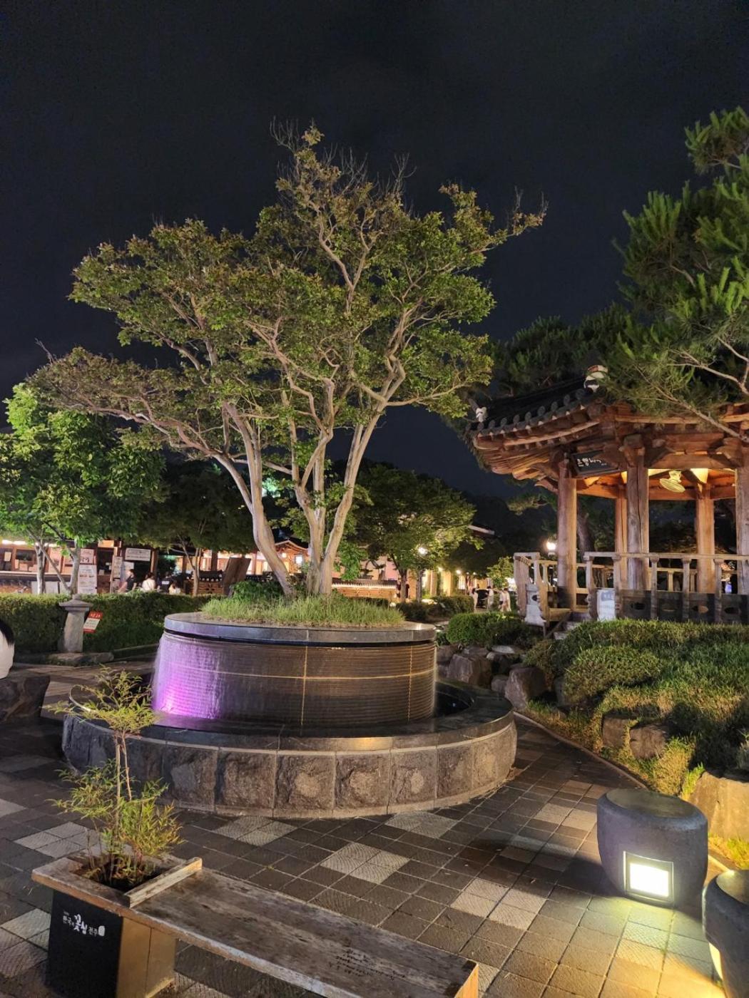 Beautiful House Hotel Jeonju Ngoại thất bức ảnh