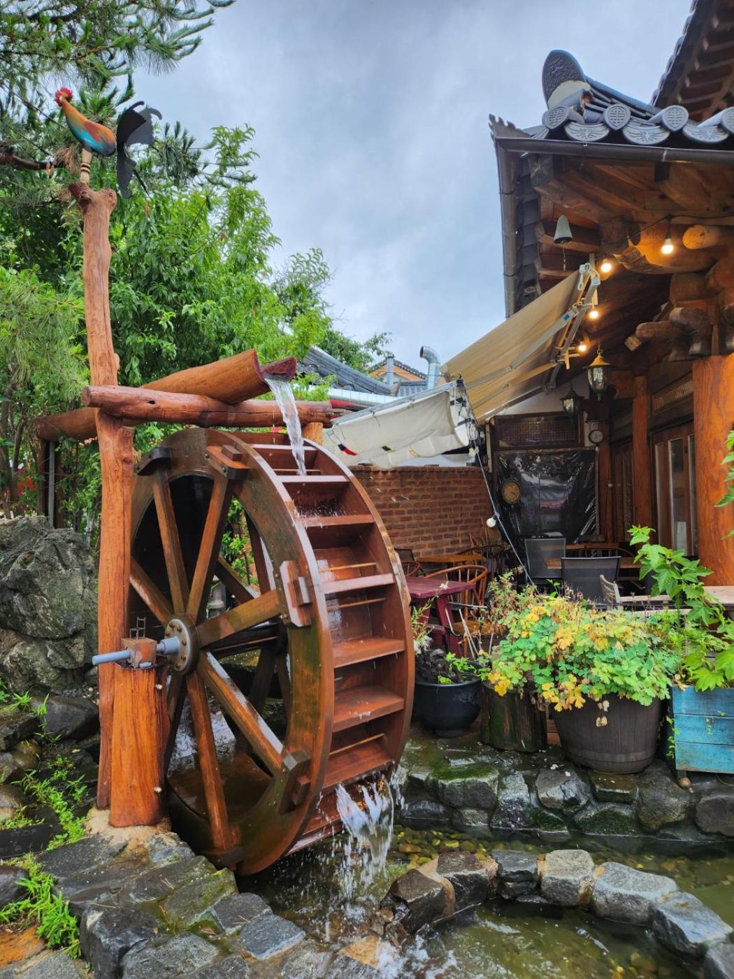 Beautiful House Hotel Jeonju Ngoại thất bức ảnh
