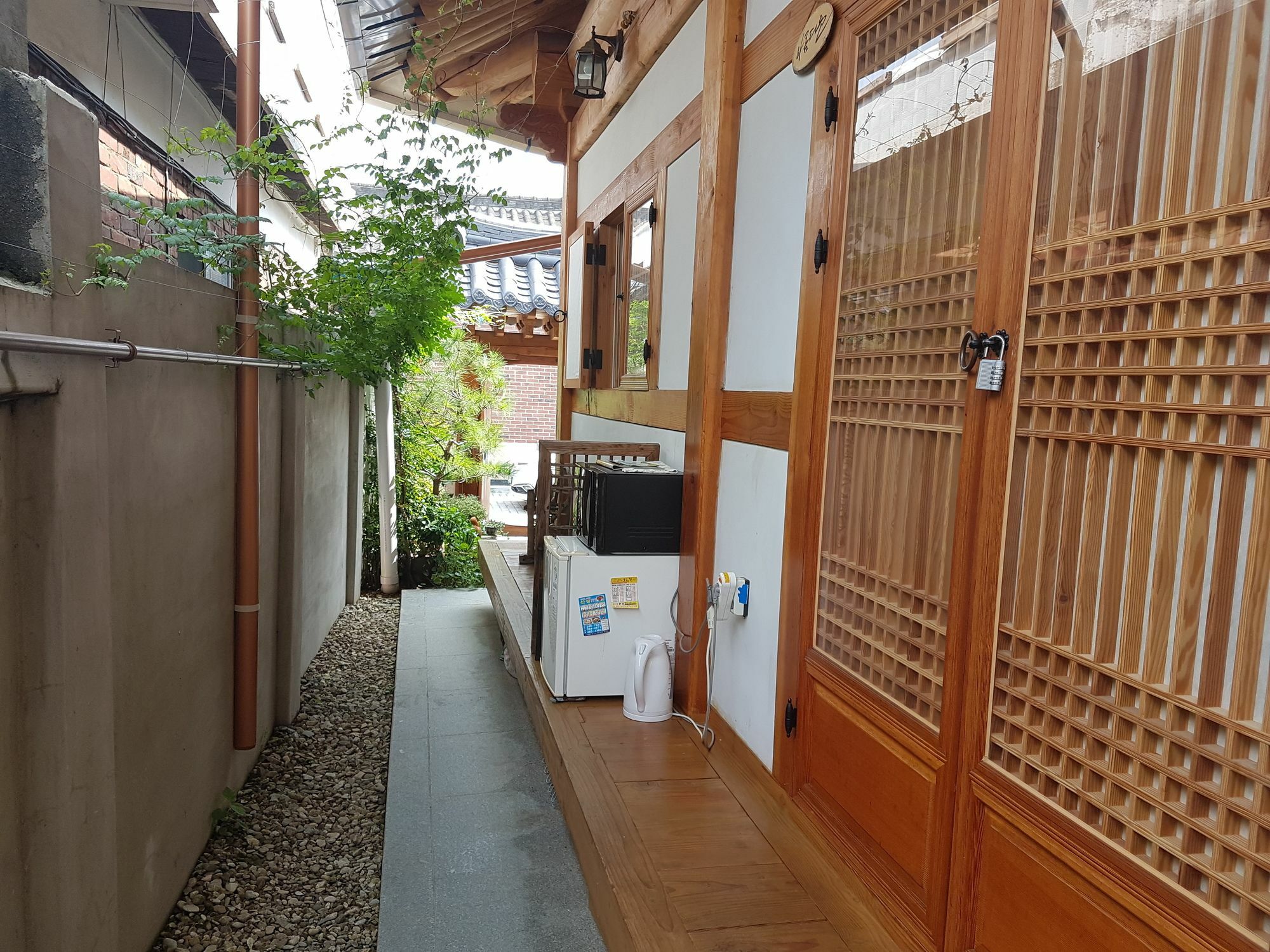 Beautiful House Hotel Jeonju Ngoại thất bức ảnh
